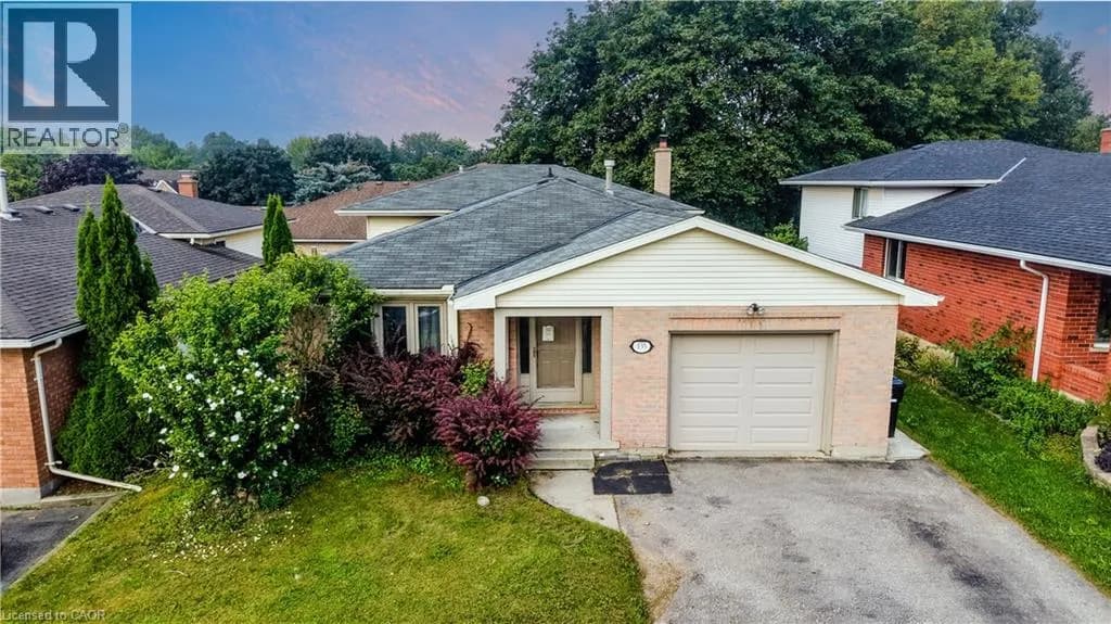135 BRIERDALE Drive — photo 1 of 31