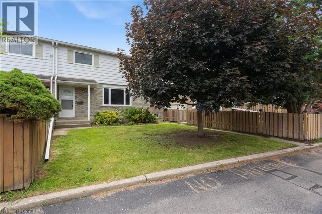 18 OAKHILL Drive Unit# 12B — photo 2 of 40
