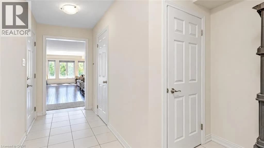755 LINDEN Drive Unit# 37 — photo 5 of 38