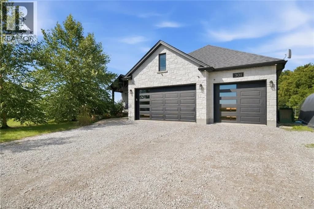 301 COCKSHUTT Road — photo 4 of 50