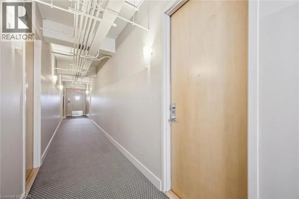404 KING Street W Unit# 317 — photo 5 of 34