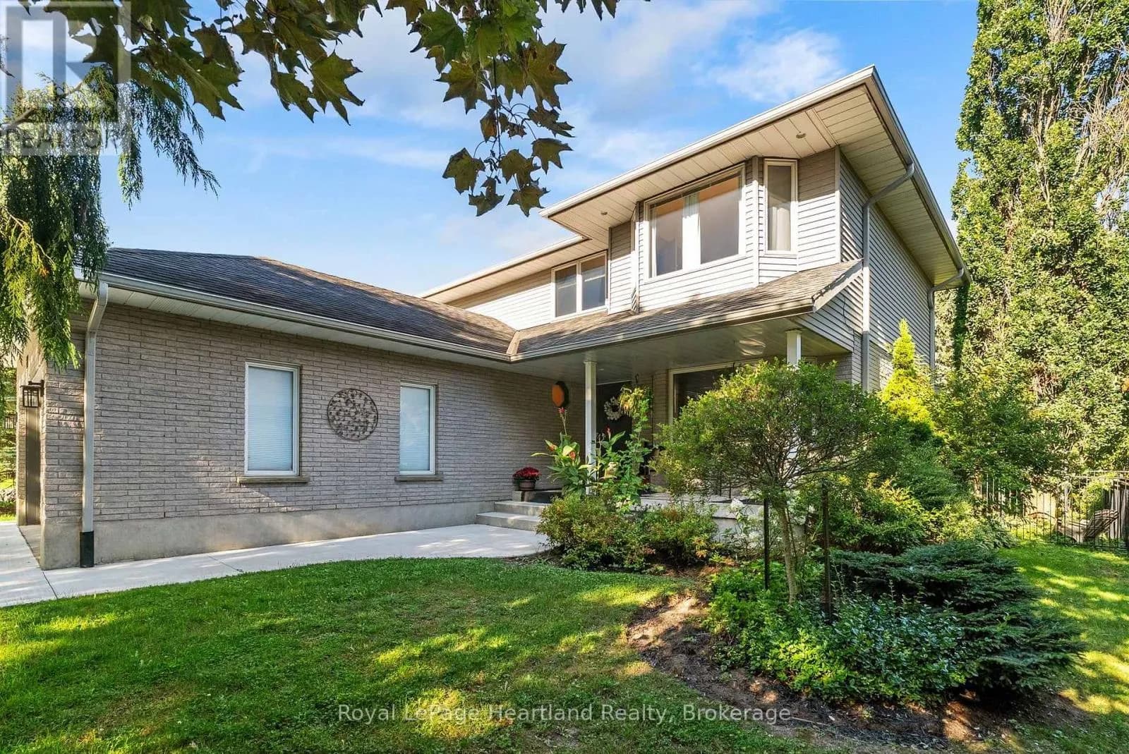 29 KAY STREET — photo 3 of 50