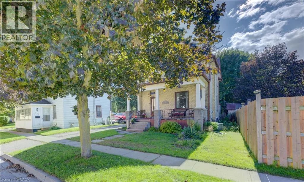 246 JACOB Street — photo 4 of 40