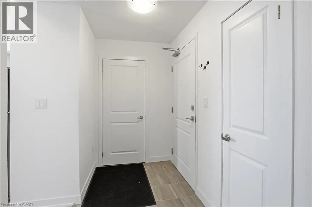 460 DUNDAS Street E Unit# 1008 — photo 4 of 32