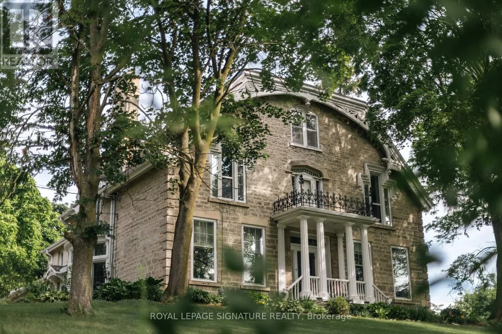 127 JACOB STREET — photo 2 of 37