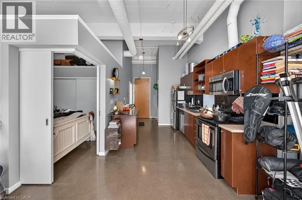 410 KING Street W Unit# 314 — photo 5 of 25
