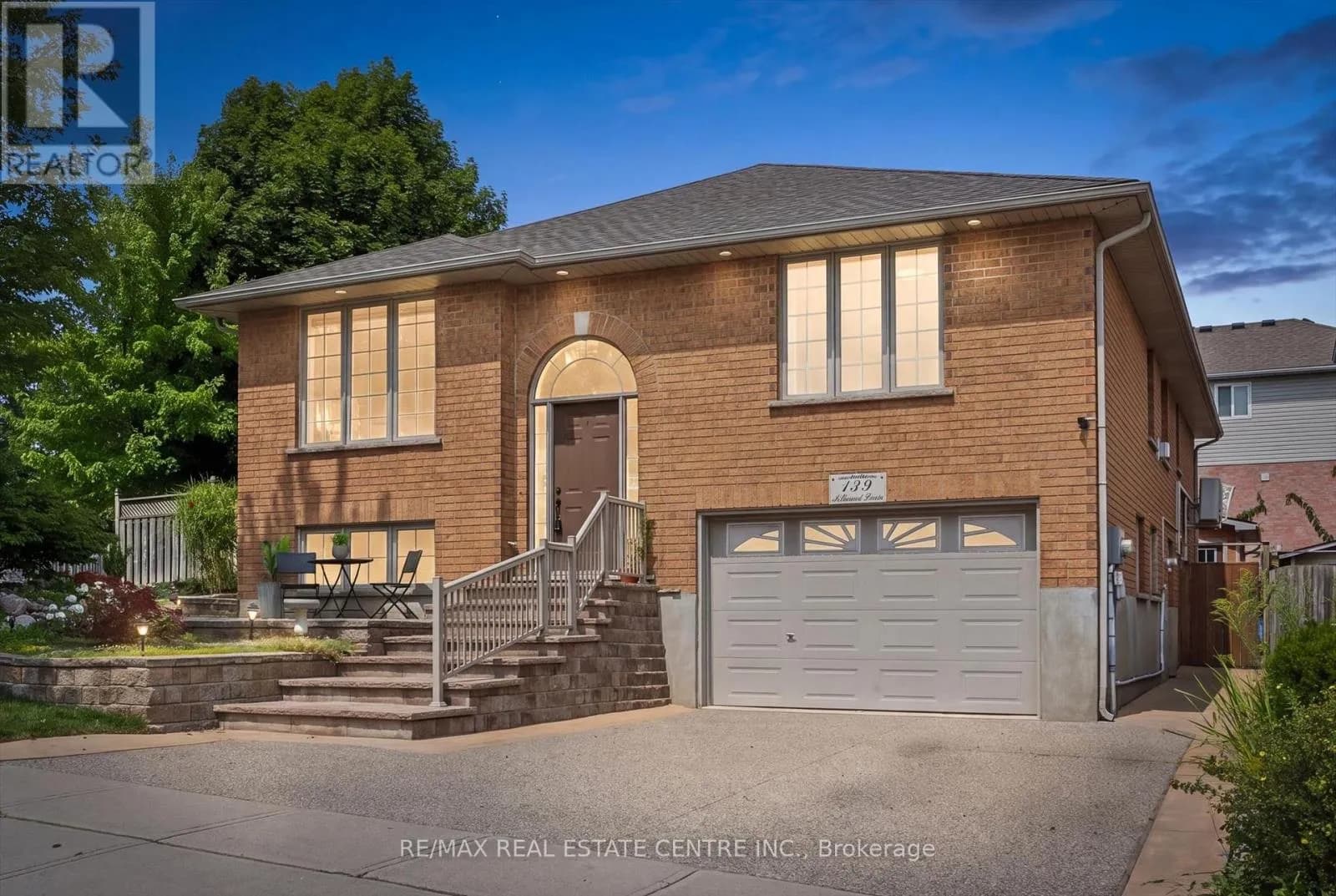 139 ATTWOOD DRIVE — photo 1 of 47