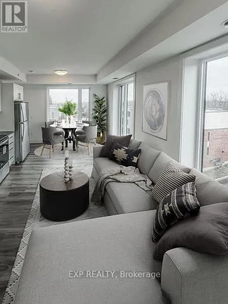 501 - 107 ROGER STREET — photo 4 of 8