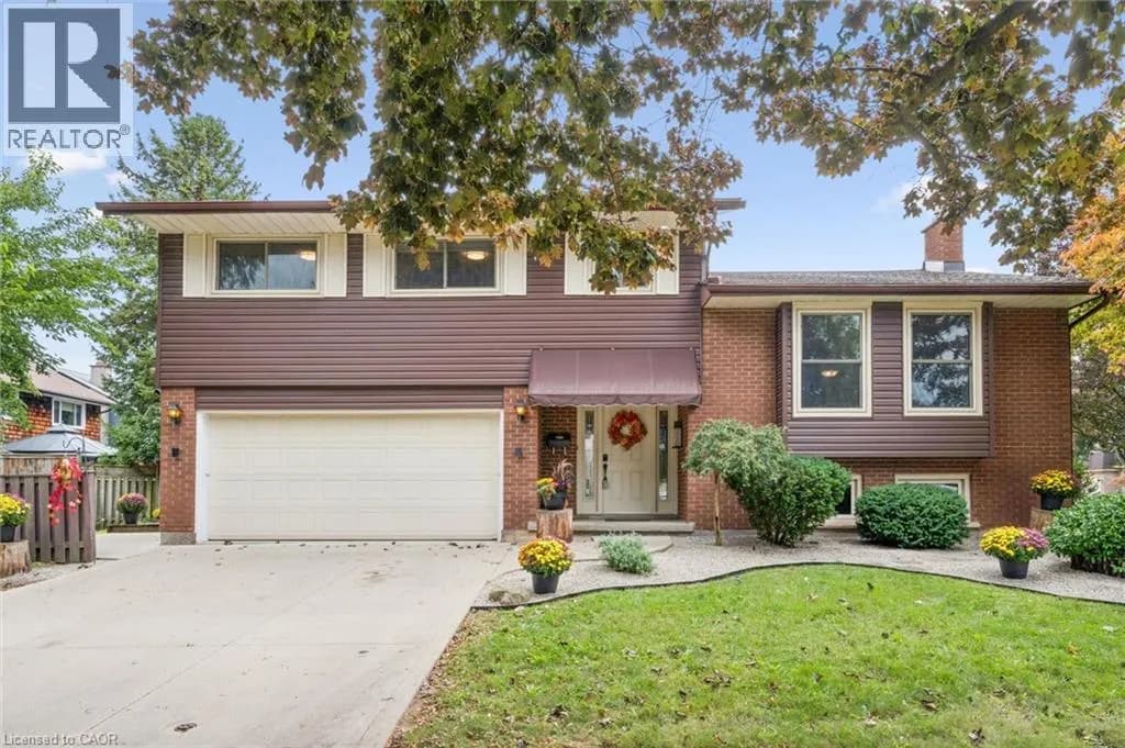 21 COLEBROOK Court — photo 1 of 48