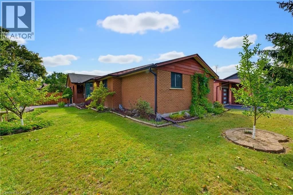 35 WINDY RIDGE Drive — photo 4 of 39