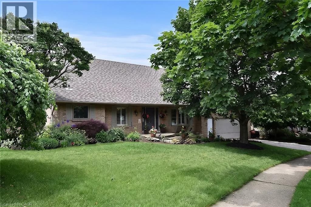 34 HOWARD Boulevard — photo 1 of 50