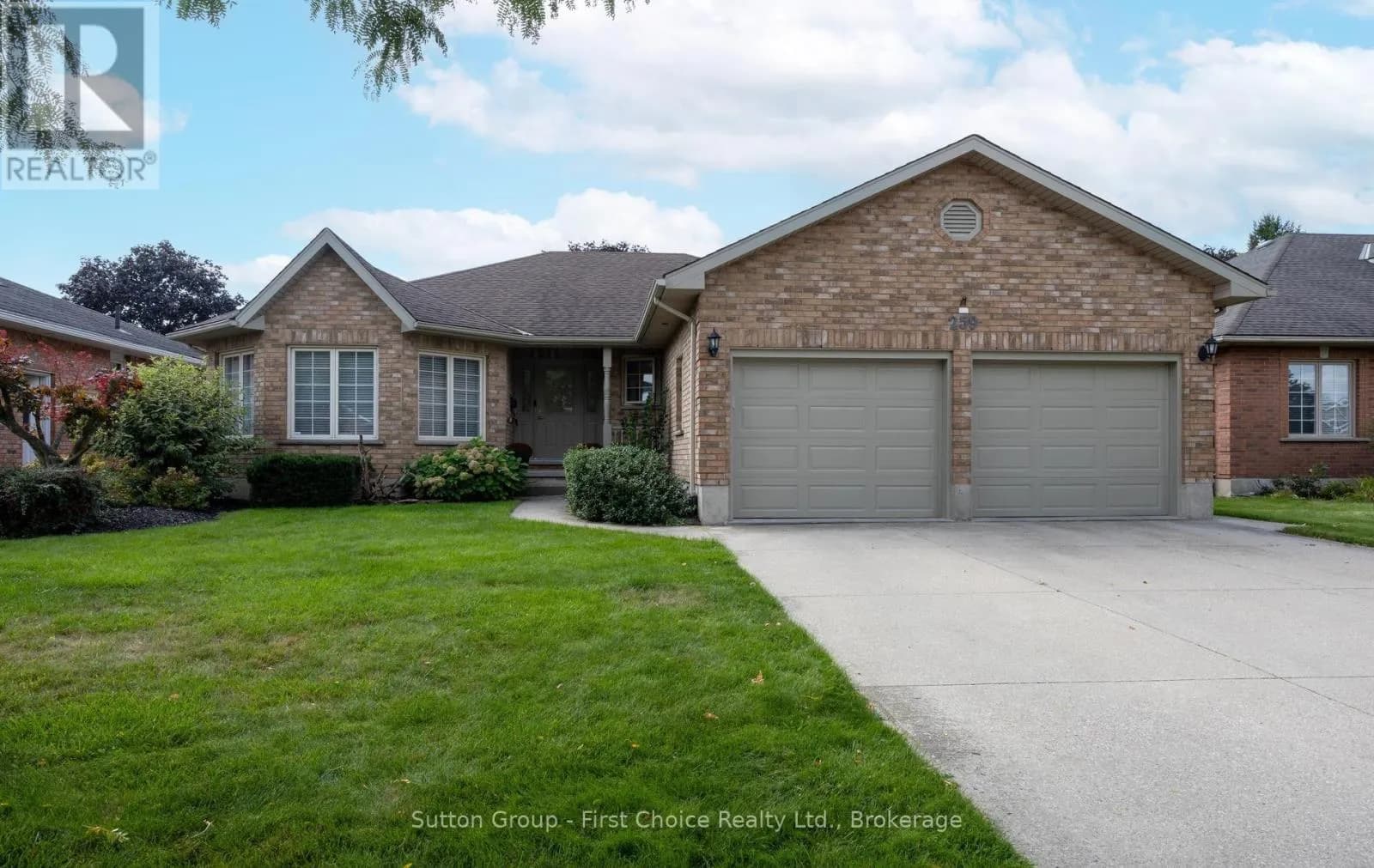 259 BRIARHILL DRIVE — photo 2 of 41