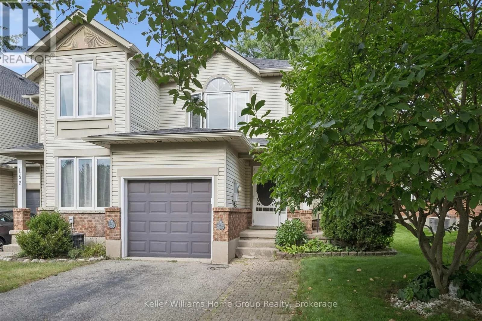 154 SHADOW WOOD COURT — photo 2 of 41
