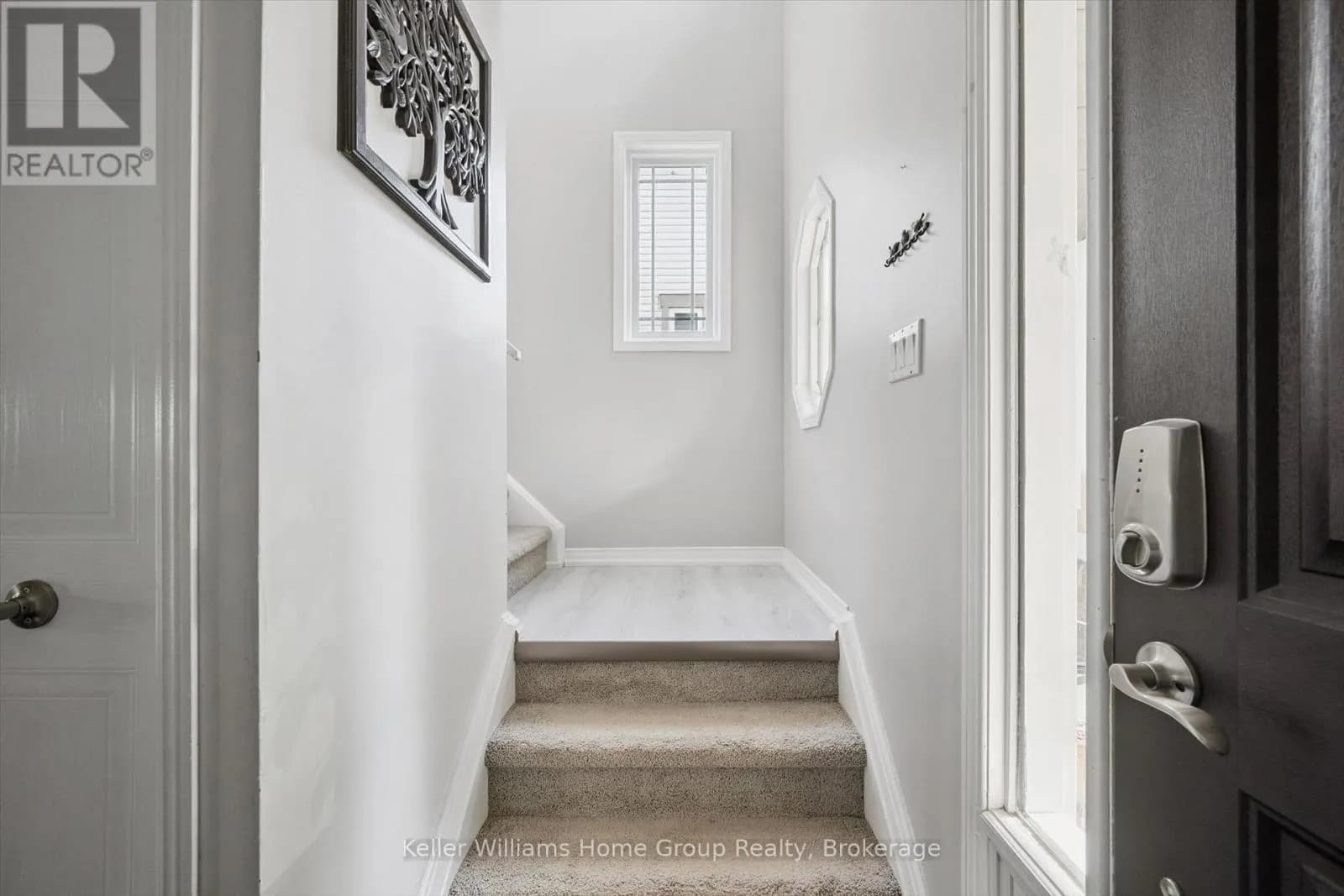 154 SHADOW WOOD COURT — photo 5 of 41