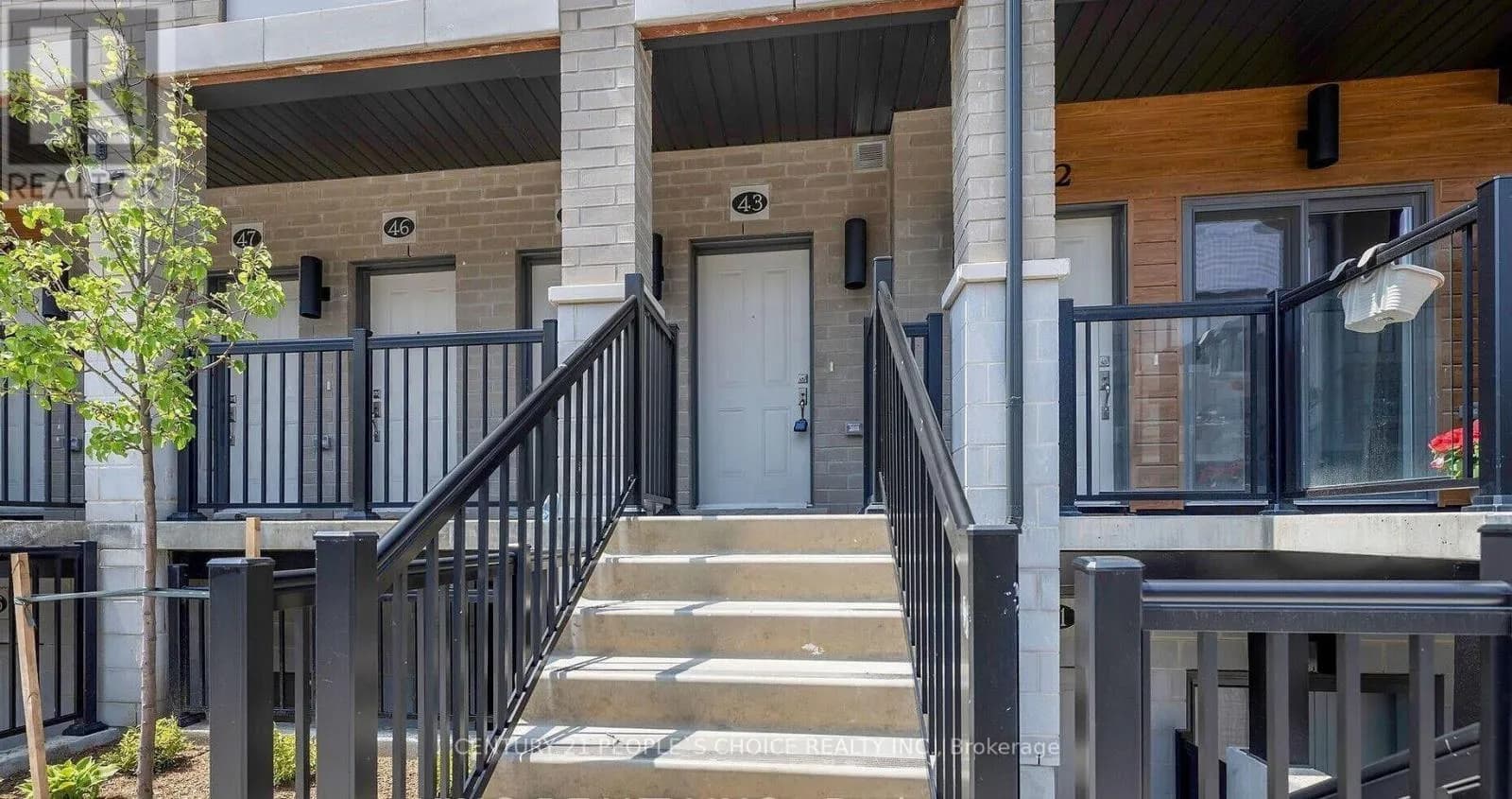 C 43 - 25 ISHERWOOD AVENUE — photo 3 of 16