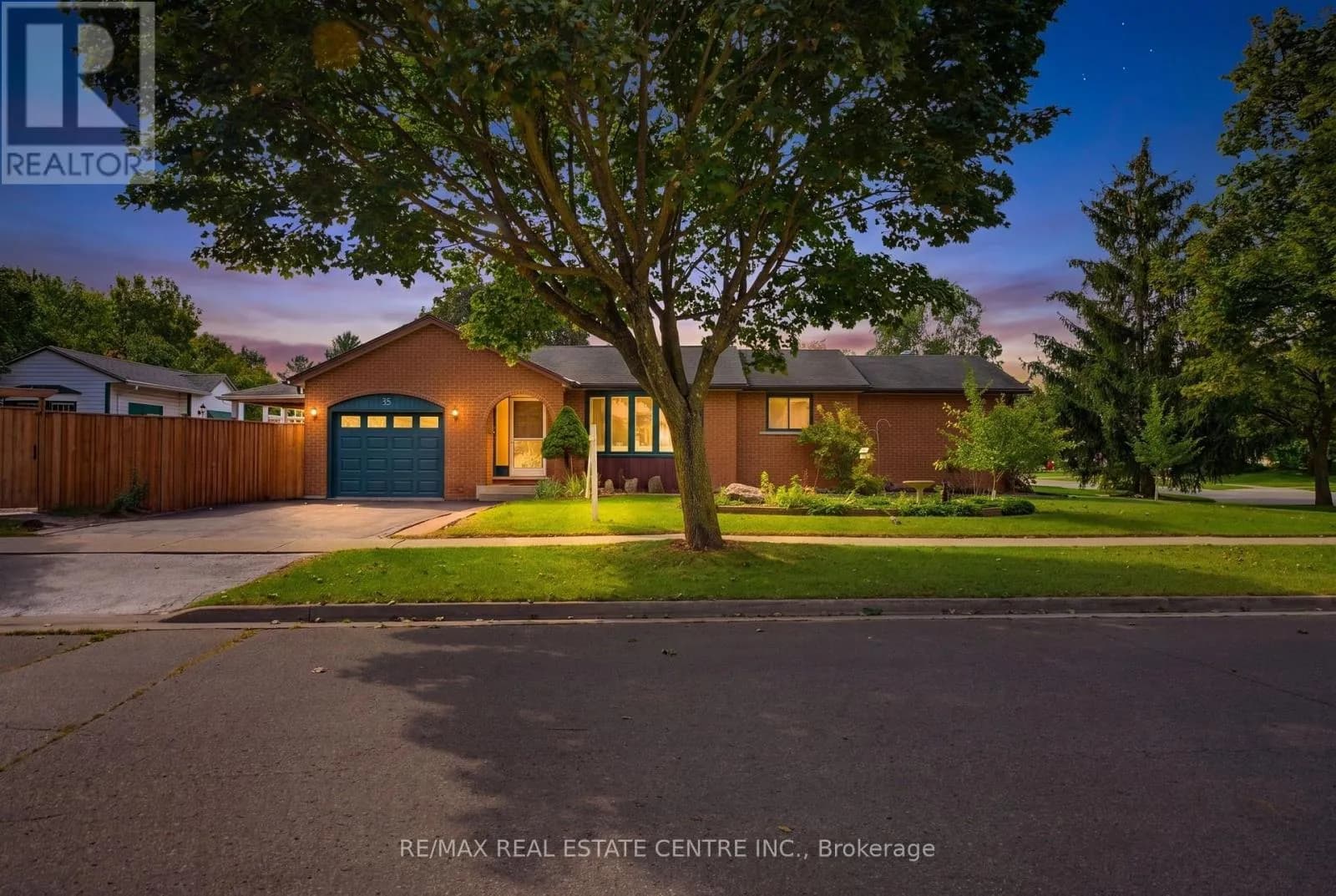 35 WINDY RIDGE DRIVE — photo 2 of 39