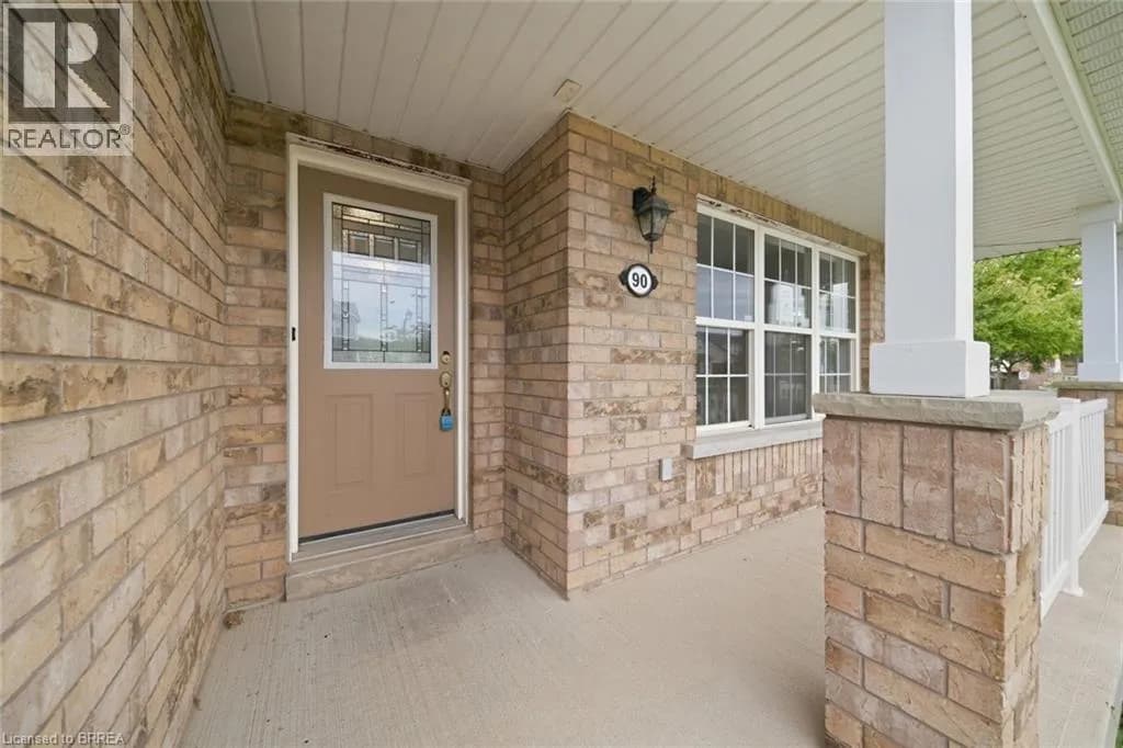 90 OSBORN Avenue — photo 4 of 32