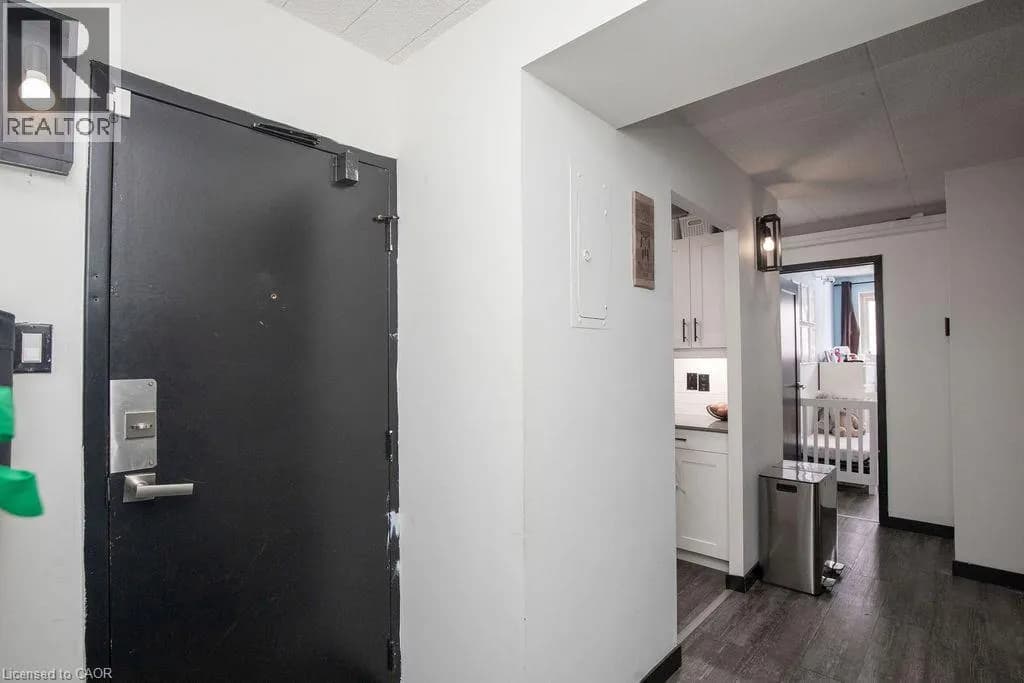 71 VANIER Drive Unit# 110 — photo 4 of 37