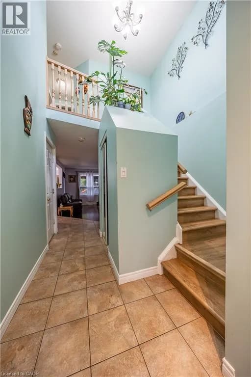 237 GREY FOX Drive — photo 5 of 33