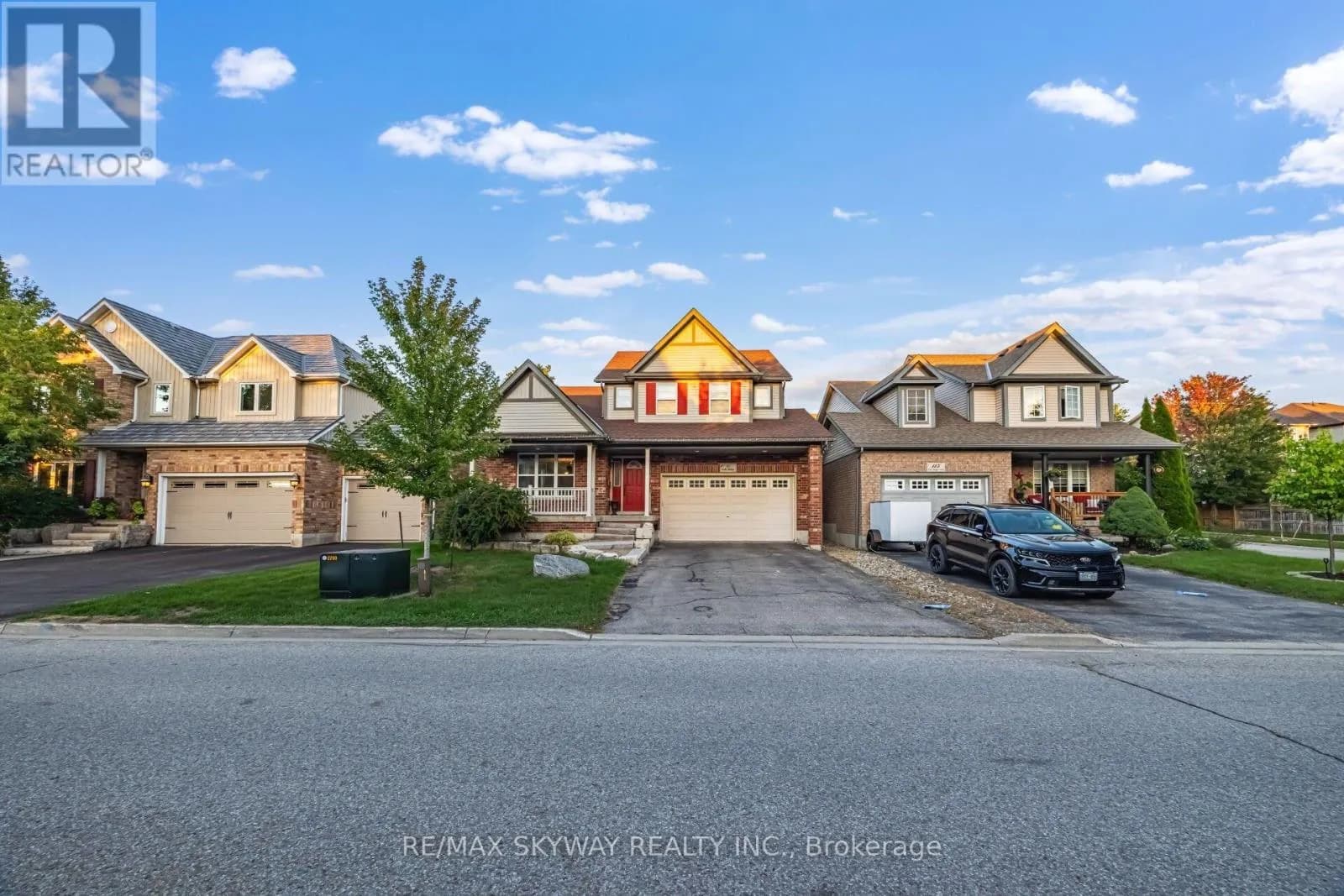 117 OAK RIDGE DRIVE — photo 1 of 38