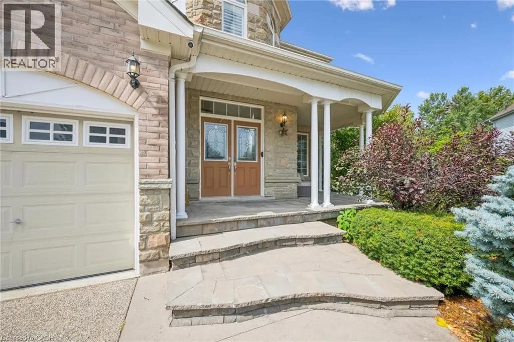 517 TOPPER WOODS Crescent — photo 4 of 50