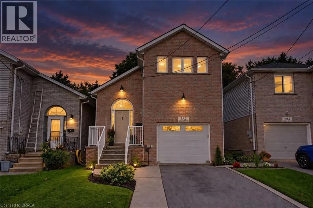 332 GRAND RIVER Avenue — photo 1 of 46