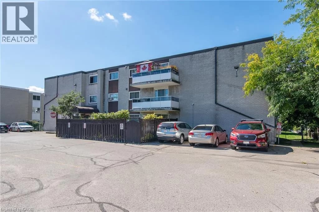 71 VANIER Drive Unit# 310 — photo 4 of 47
