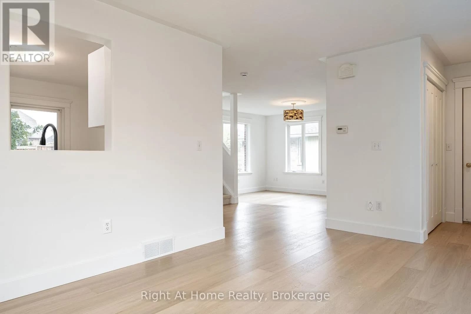 310 BRIARHILL DRIVE — photo 5 of 36