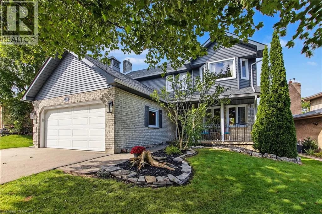 71 LINDA Drive — photo 1 of 42