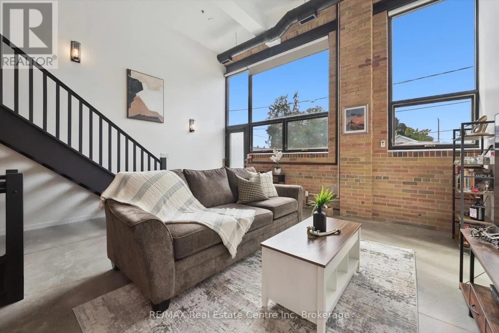 103 - 85 SPRUCE STREET — photo 4 of 21