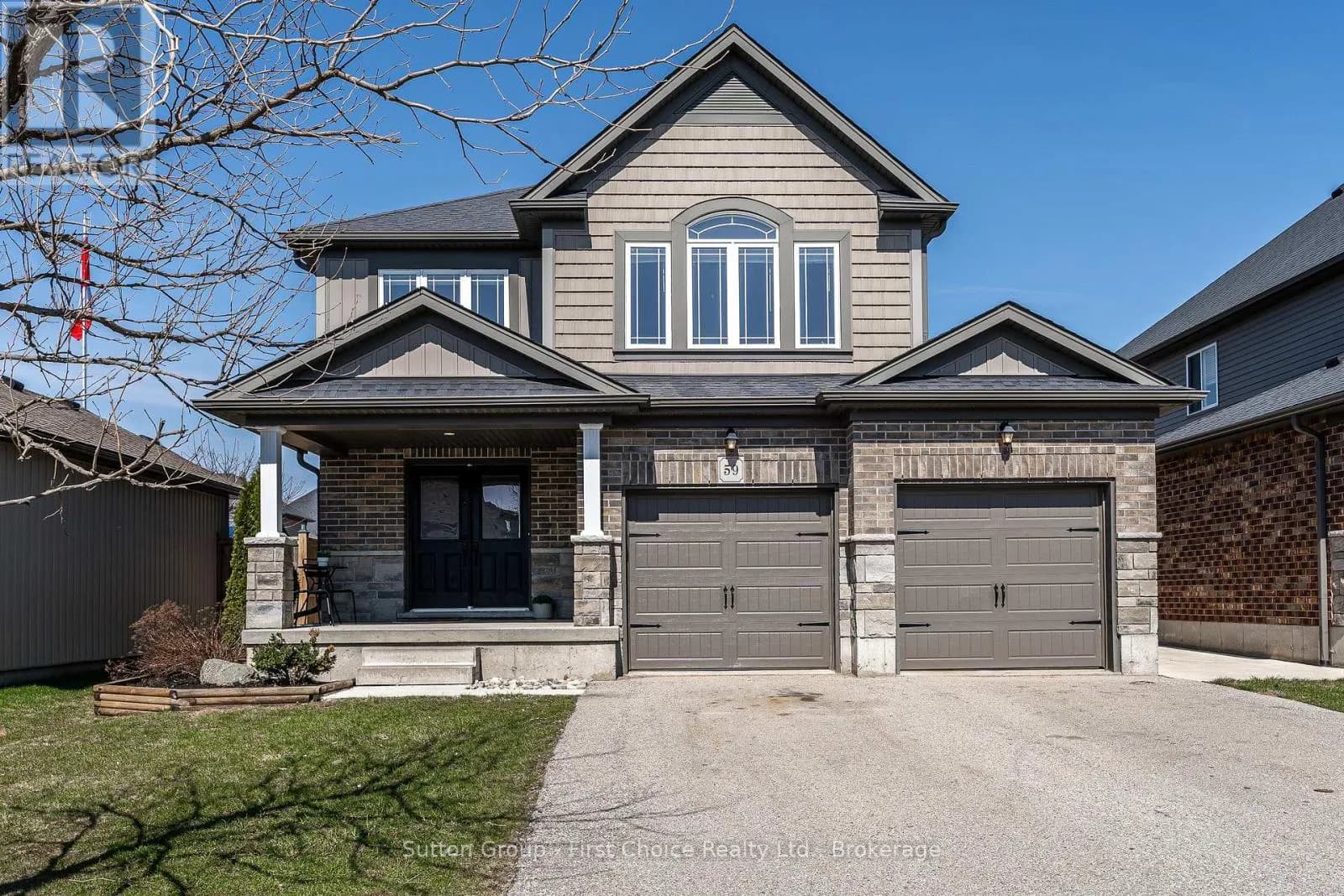 59 BRADSHAW DRIVE — photo 2 of 47