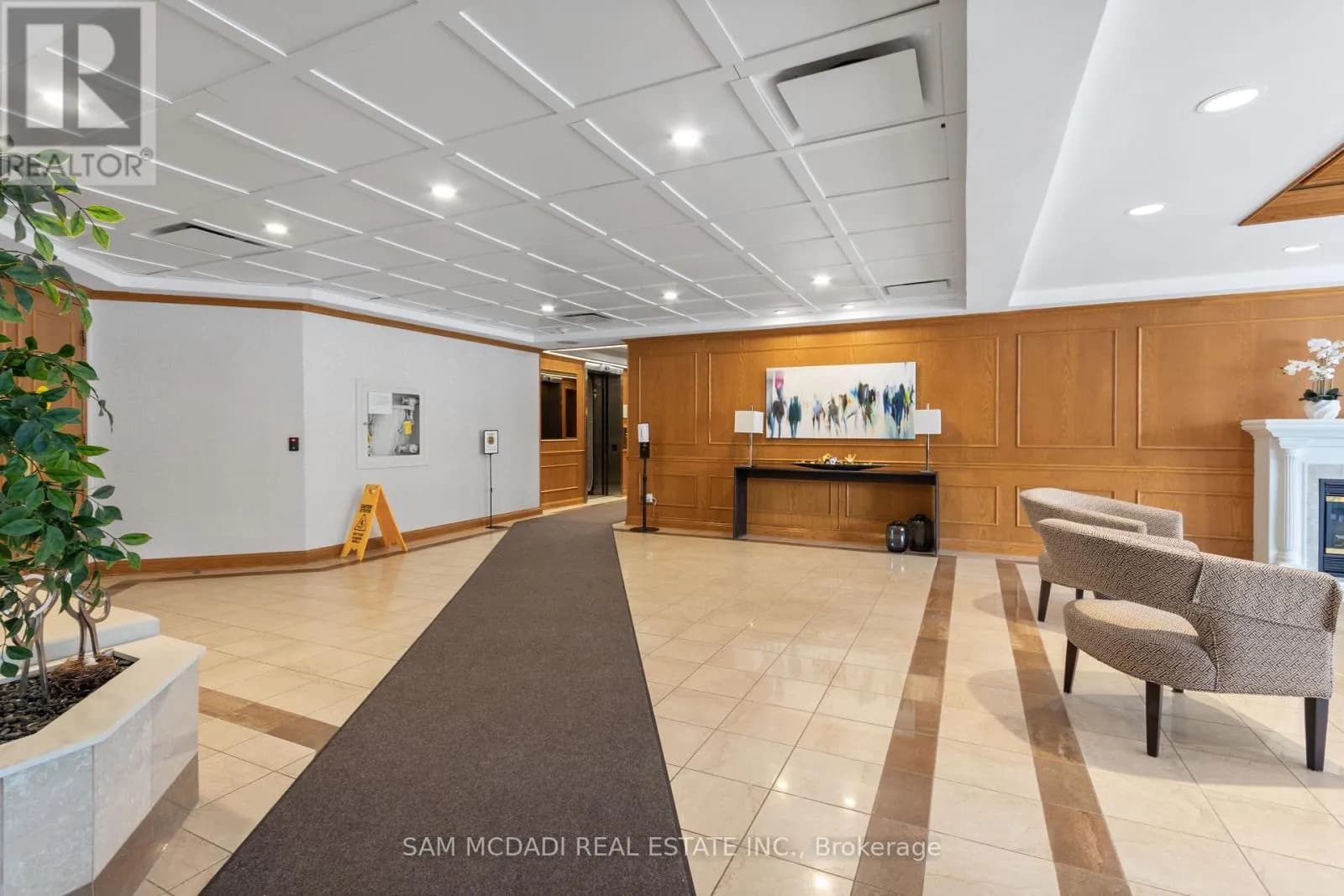 807 - 4 WILLOW STREET — photo 4 of 27