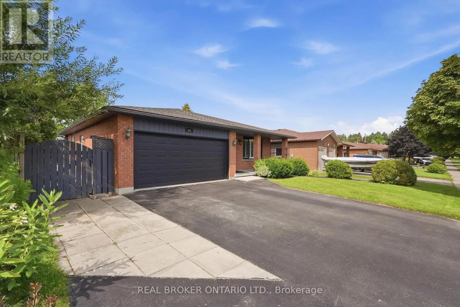 60 EBYDALE DRIVE — photo 3 of 49