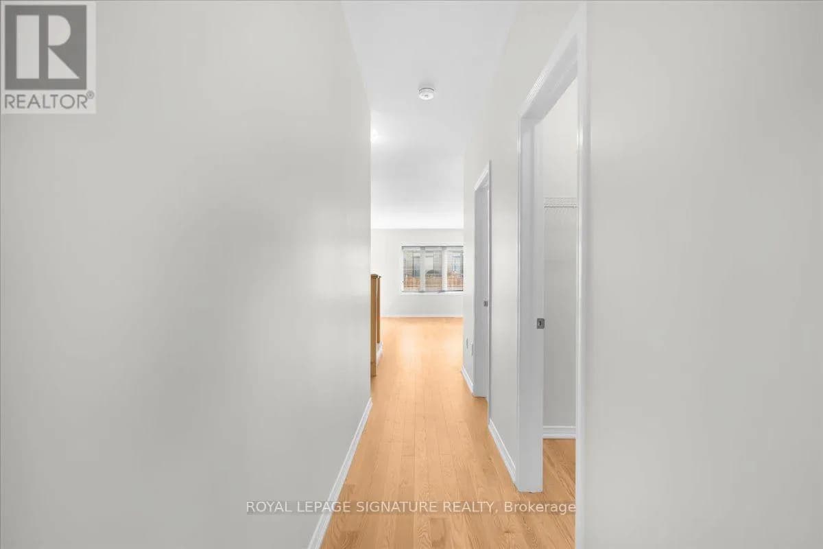 11 AMOS AVENUE — photo 5 of 38