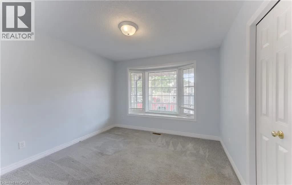 25 BANKSIDE Drive Unit# 2 — photo 2 of 25