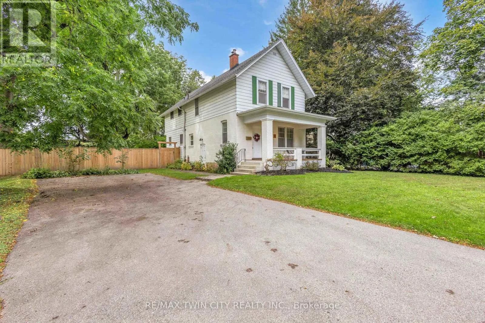 11 TUTELA HEIGHTS ROAD — photo 1 of 44