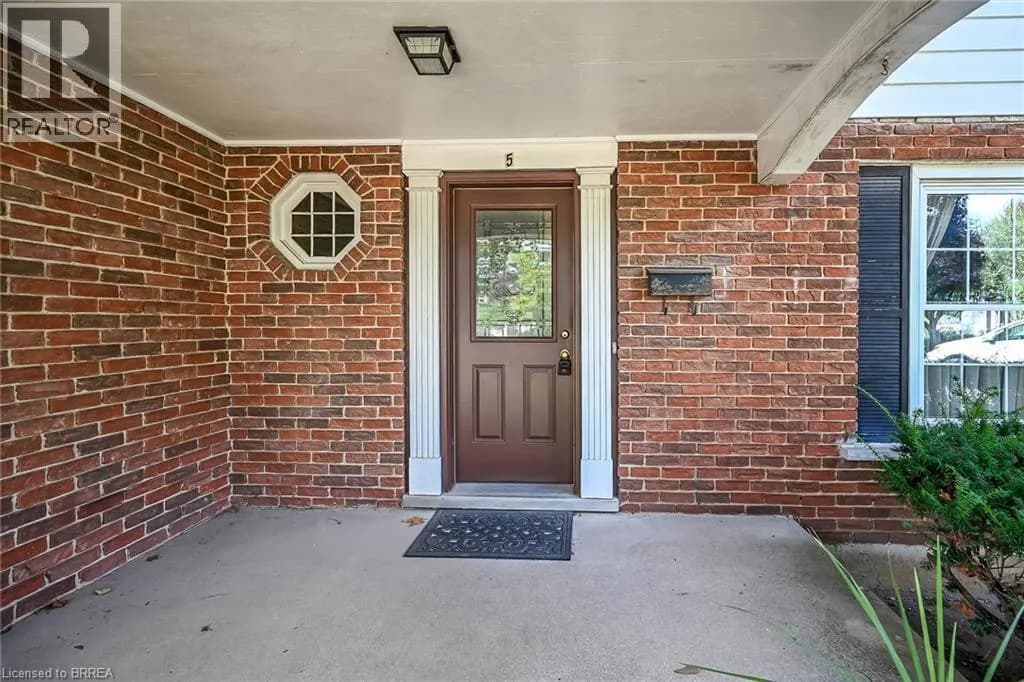 5 RATHBUN Place — photo 4 of 40