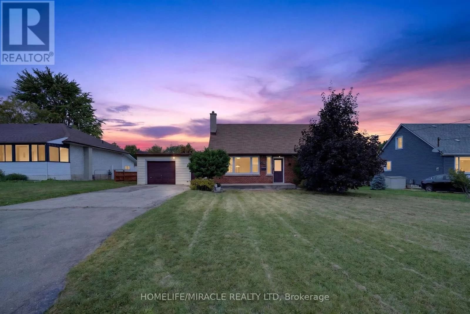 176 AVALON PLACE — photo 1 of 50