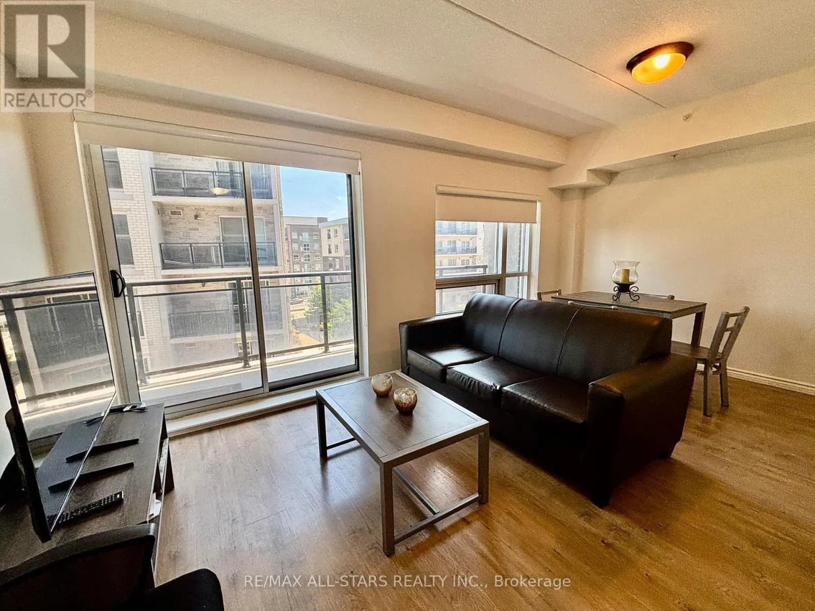 307 - 275 LARCH STREET — photo 1 of 10