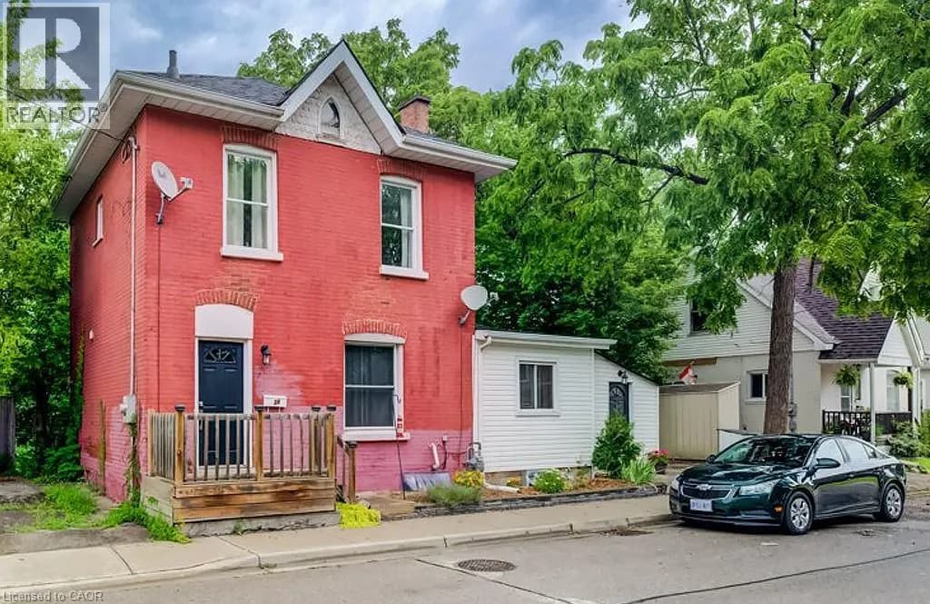 38 ROSE Avenue — photo 1 of 36