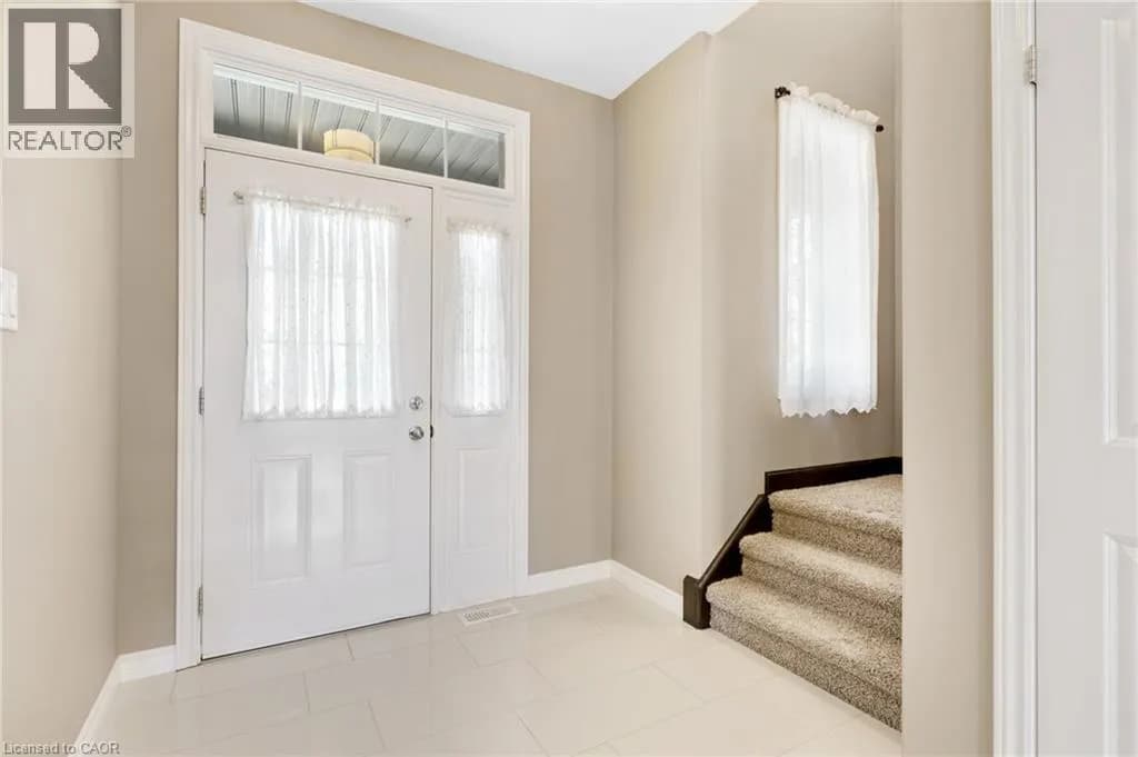 621 SUNDEW Drive — photo 5 of 42