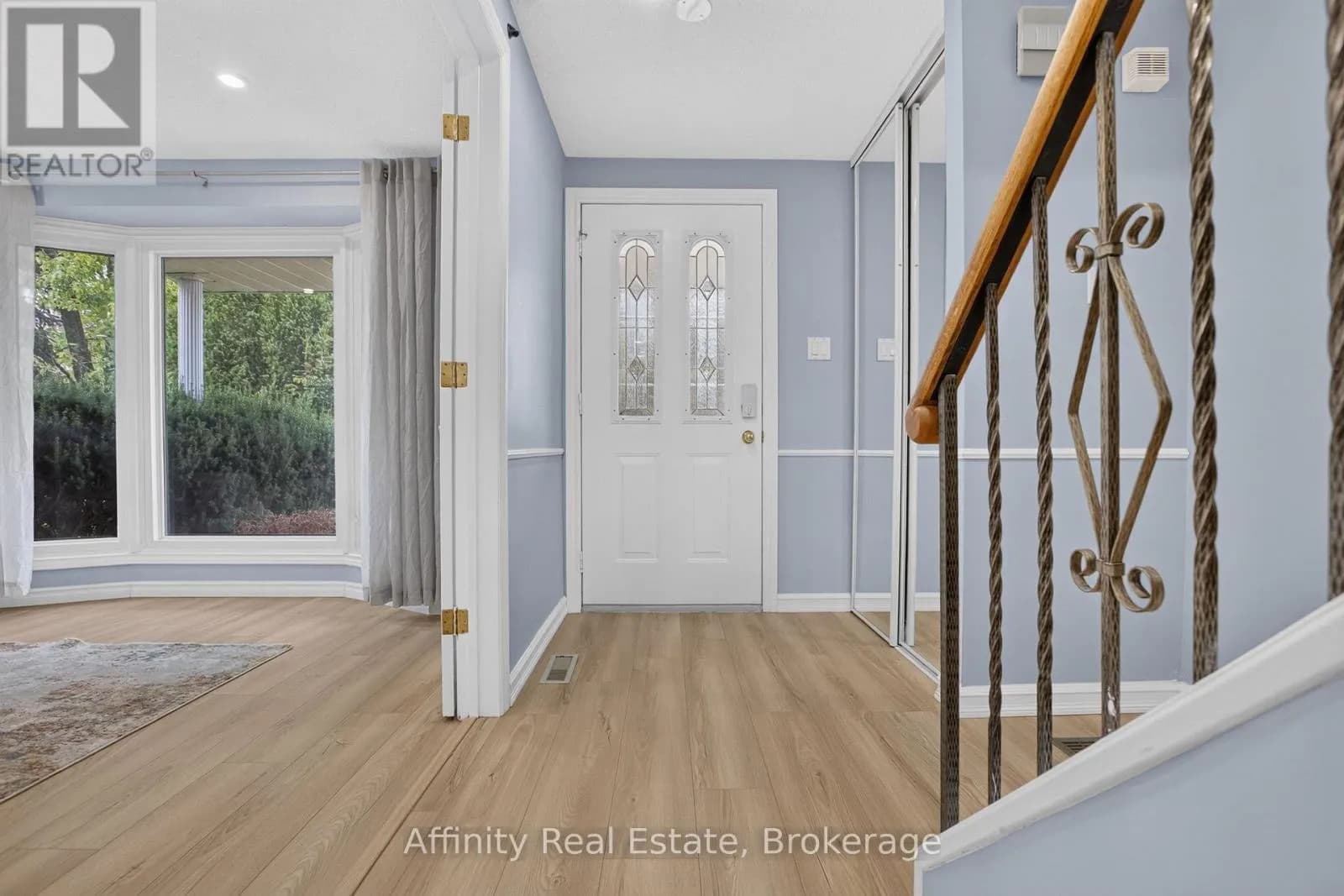 344 DRIFTWOOD DRIVE — photo 5 of 49