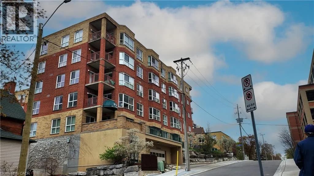 20 ST. GEORGE Street Unit# 404 — photo 3 of 18