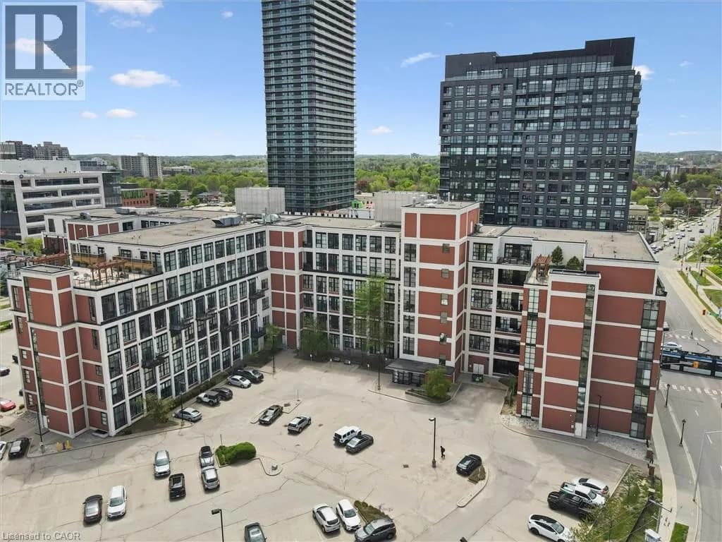 410 KING Street W Unit# 218 — photo 1 of 31