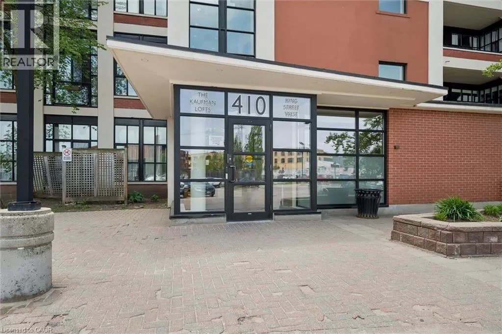 410 KING Street W Unit# 218 — photo 2 of 31