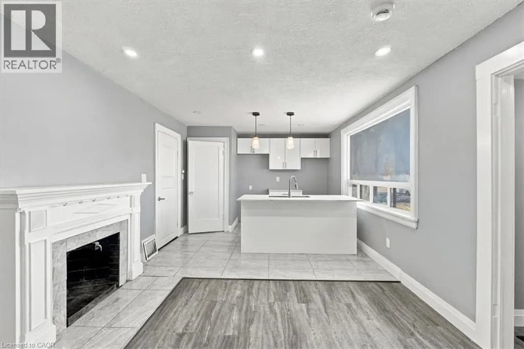 82 NORFOLK Avenue — photo 4 of 30