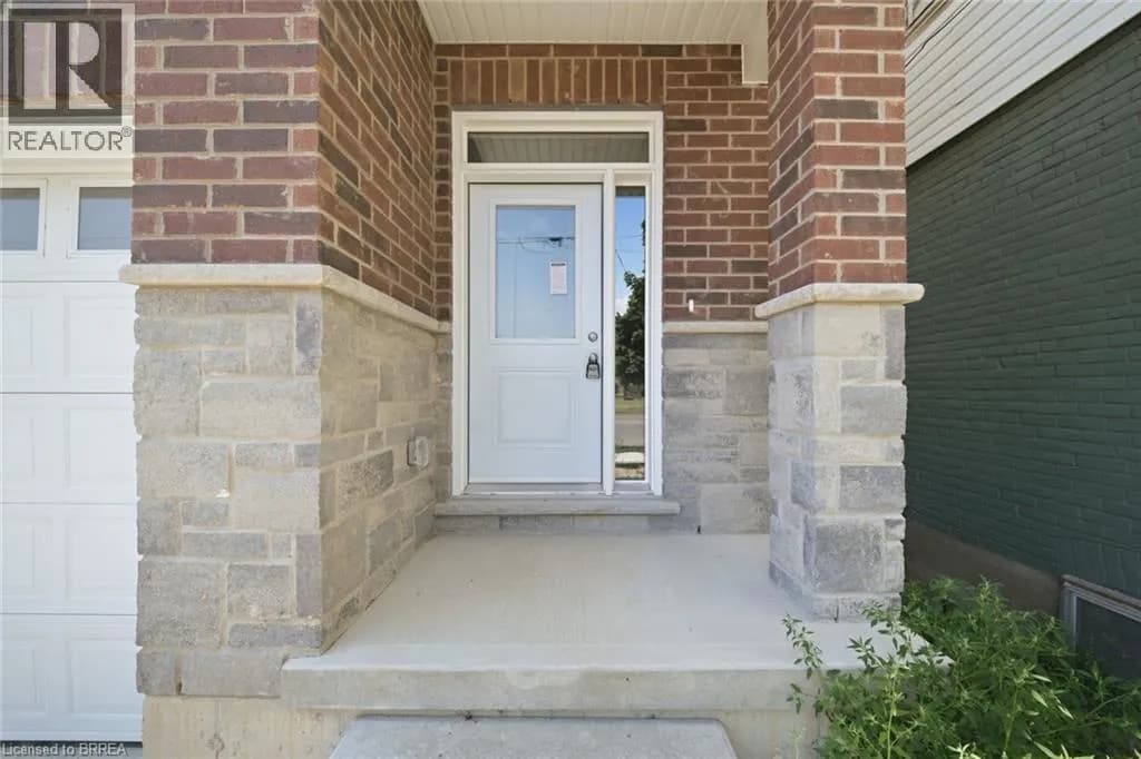 11 ONTARIO Street — photo 1 of 20
