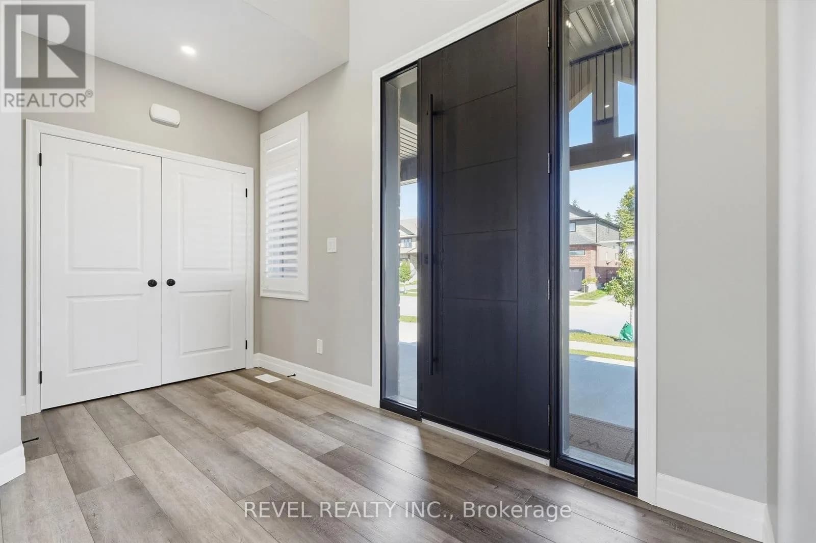 259 TIMBER TRAIL ROAD — photo 4 of 37