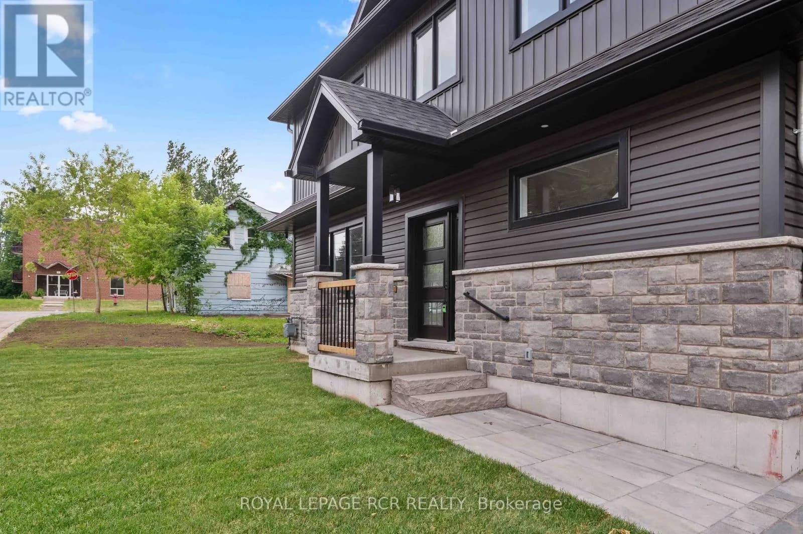 7 HENRY STREET — photo 3 of 47