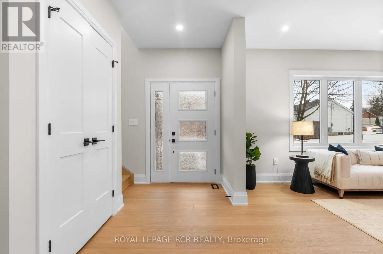 7 HENRY STREET — photo 5 of 47